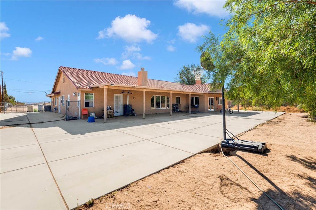 11158 Pinon Avenue Hesperia, CA 92345 - Photo 30 of 39