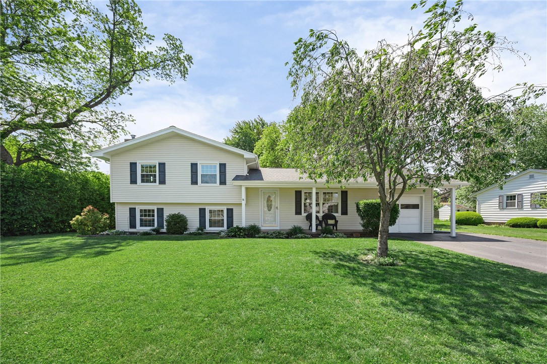 648 Meadowbriar Road Greece, NY 14616 - Photo 4 of 50