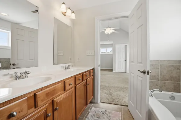 $579,900 | 1144 Mary Ellen Drive, Crown Point, IN 46307