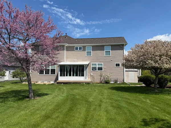 $579,900 | 1144 Mary Ellen Drive, Crown Point, IN 46307