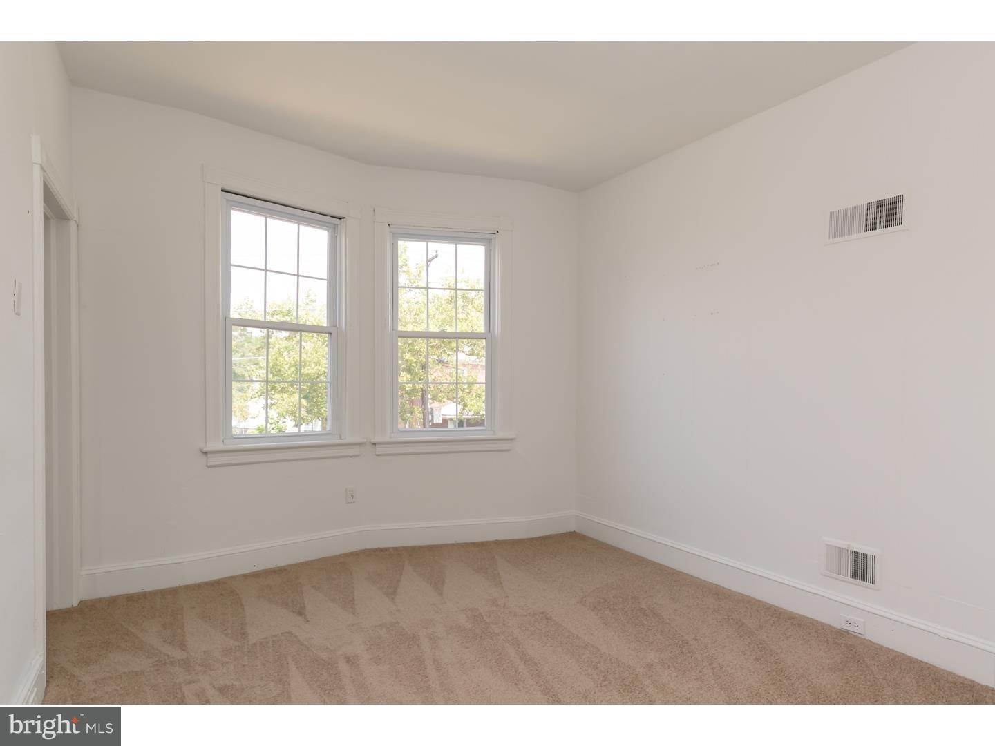 224 East Washington Street Riverside, NJ 08075 - Photo 13 of 23