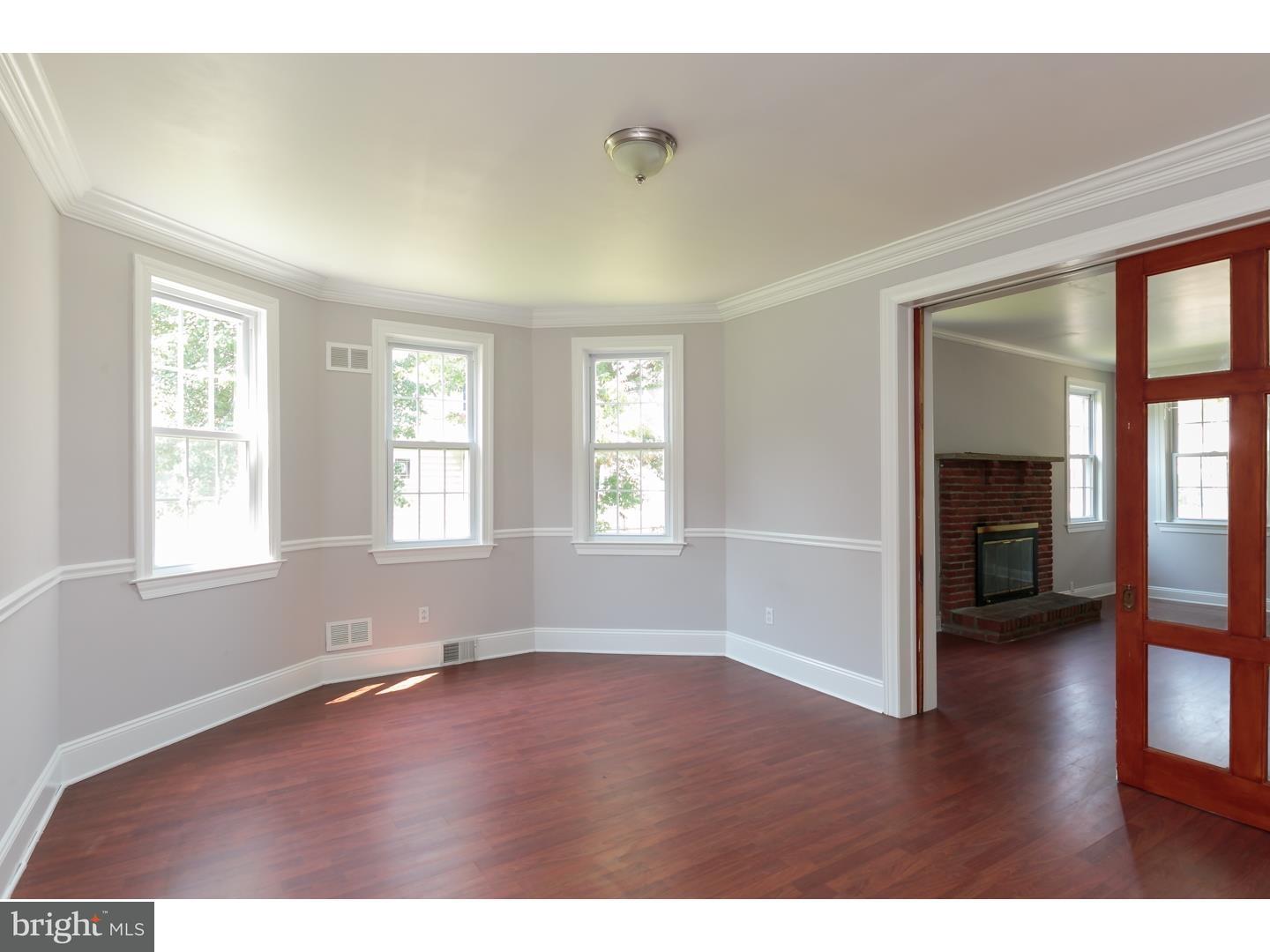 224 East Washington Street Riverside, NJ 08075 - Photo 8 of 23