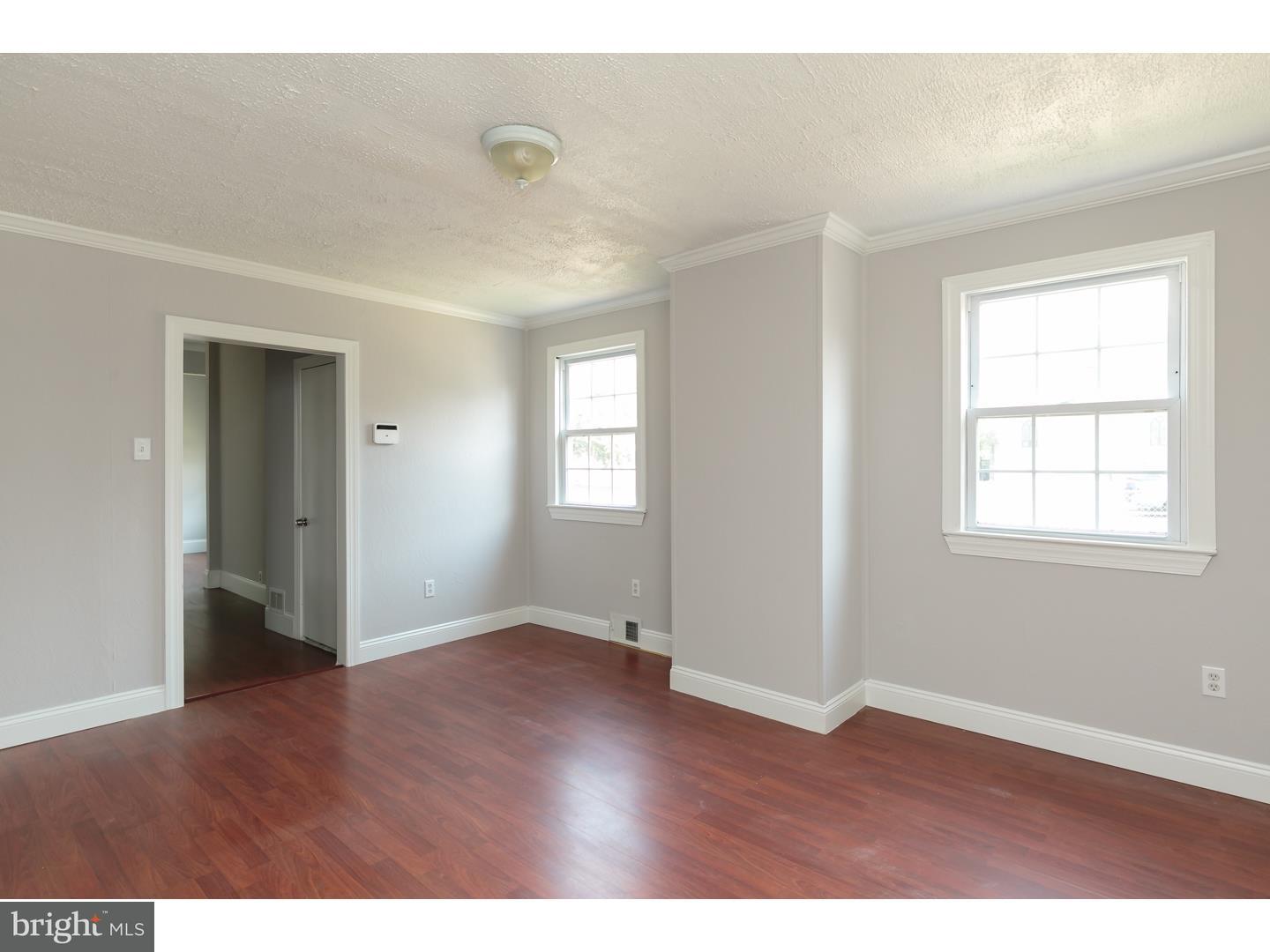 224 East Washington Street Riverside, NJ 08075 - Photo 10 of 23