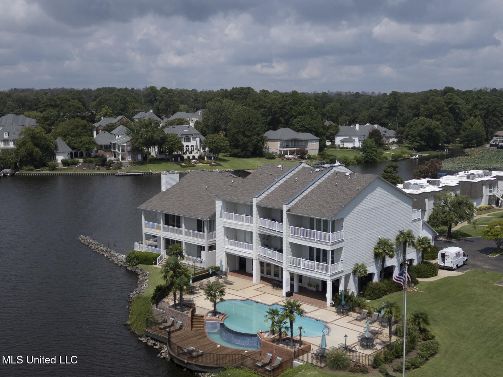 550 Post Road, Unit 602 Ridgeland, MS 39157 - Photo 27 of 32 602 Point Clear Drone-3