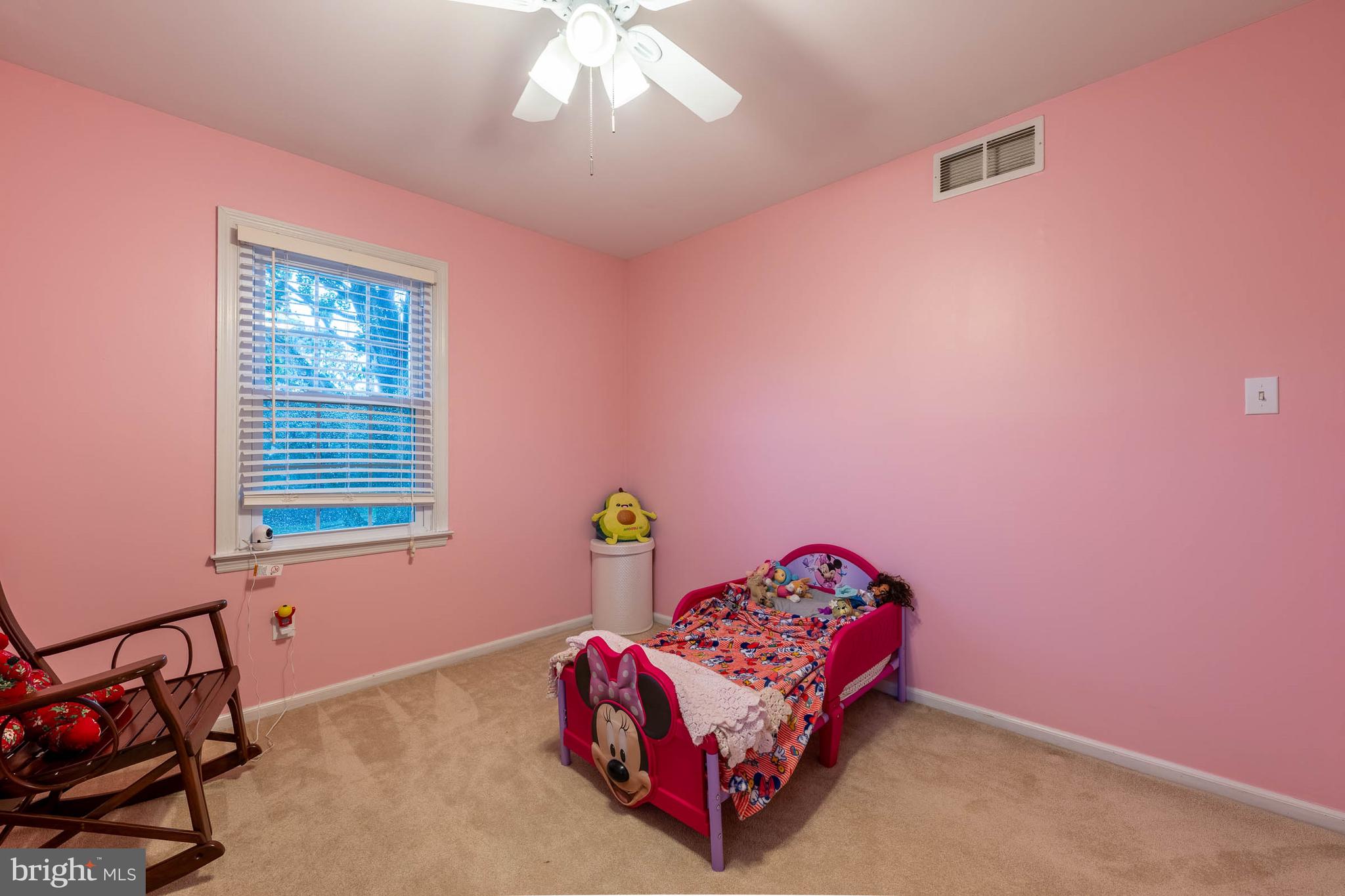 4 Wolf Trap Circle Hockessin, DE 19707 - Photo 33 of 44