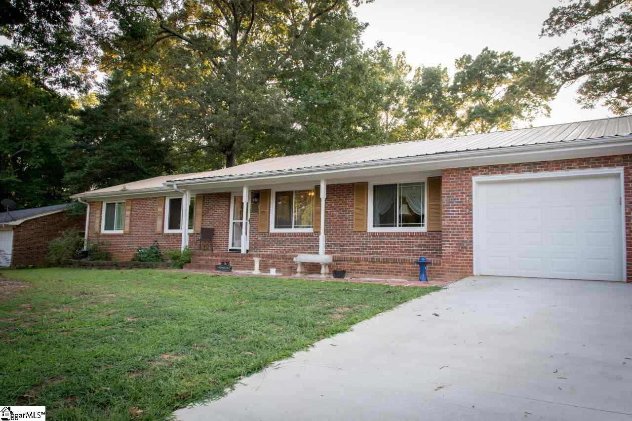 207 Springvale Drive Mauldin, SC 29662 - Photo 2 of 20 Gallery Image 2