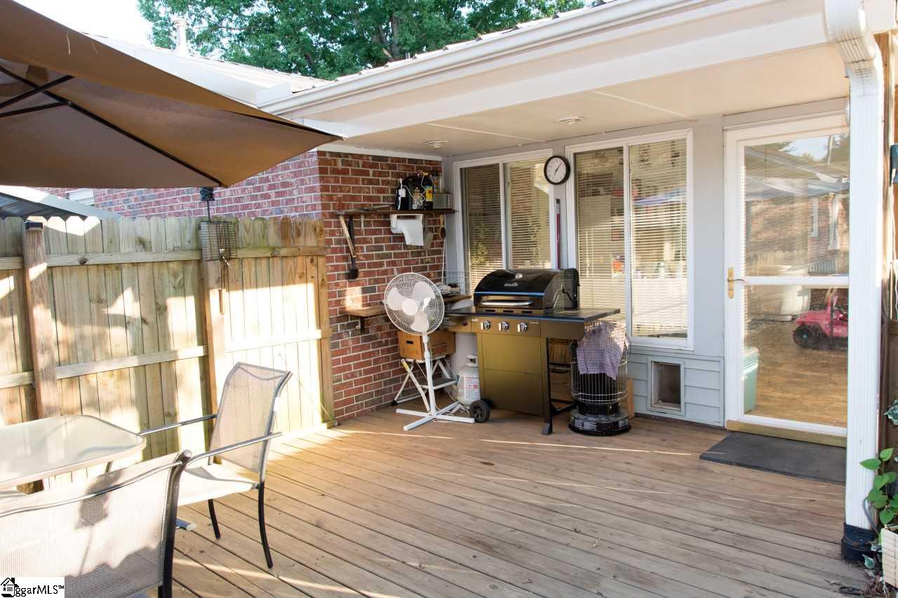 207 Springvale Drive Mauldin, SC 29662 - Photo 18 of 20 Gallery Image 18