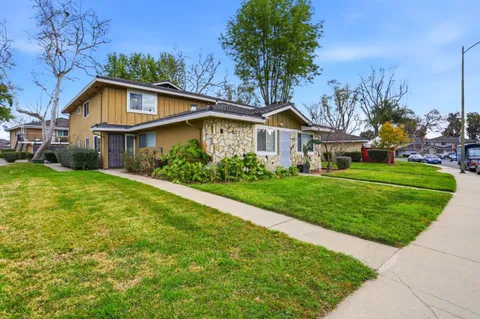 $499,999 | 5707 Calmor Avenue, Unit 3, San Jose, CA 95123