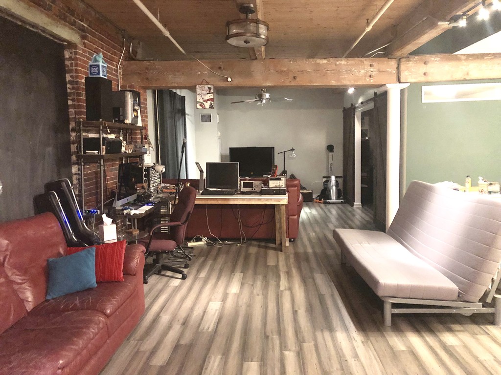 172 Middle Street, Unit 401 Lowell, MA 01852 - Photo 1 of 6