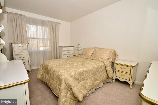 7003 Sontag Way Springfield, VA 22153 - Photo 22 of 30 Bedroom
