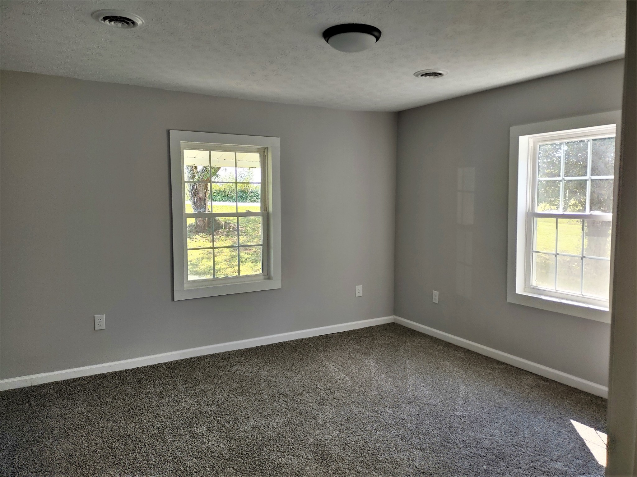 101 Chipman Road Bethpage, TN 37022 - Photo 8 of 12 Gallery Image 8