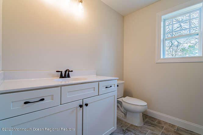 159 Commodore Road Manahawkin, NJ 08050 - Photo 31 of 39 109 Leeward Rd Stafford-small-034-028-10