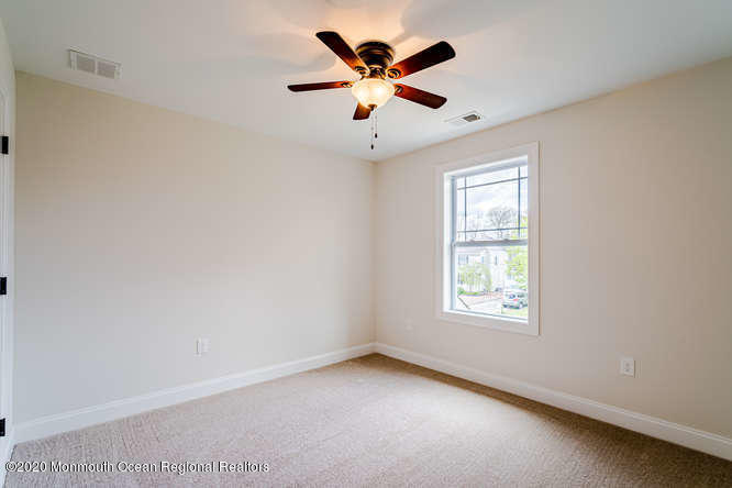 159 Commodore Road Manahawkin, NJ 08050 - Photo 34 of 39 109 Leeward Rd Stafford-small-037-019-10