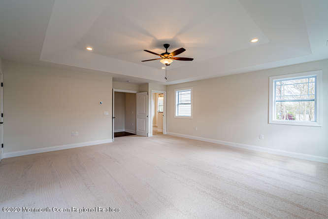 159 Commodore Road Manahawkin, NJ 08050 - Photo 36 of 39 109 Leeward Rd Stafford-small-039-029-10