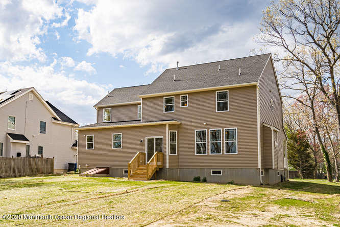 159 Commodore Road Manahawkin, NJ 08050 - Photo 4 of 39 109 Leeward Rd Stafford-small-006-001-10