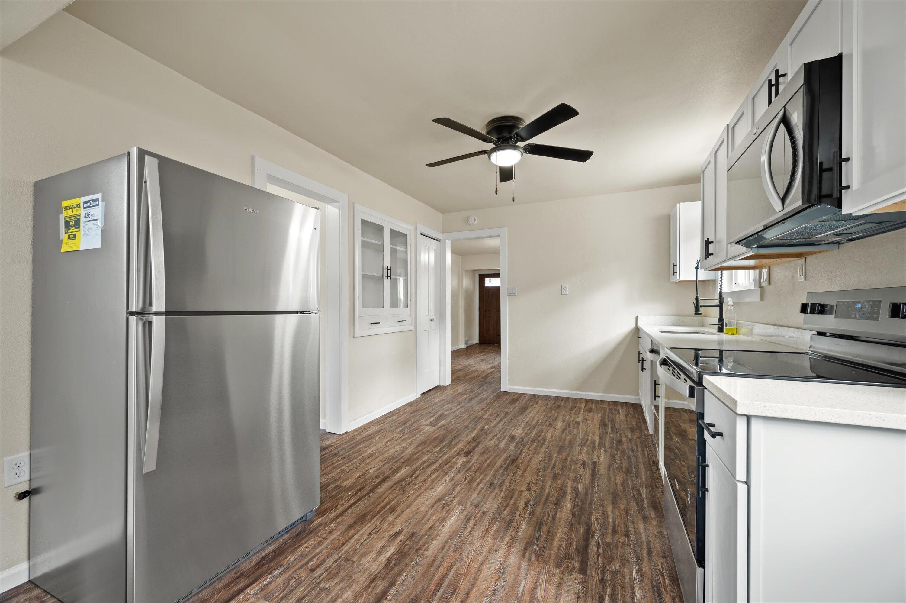 5375 North 64th Street Milwaukee, WI 53218 - Photo 9 of 23 13-Z62_5712