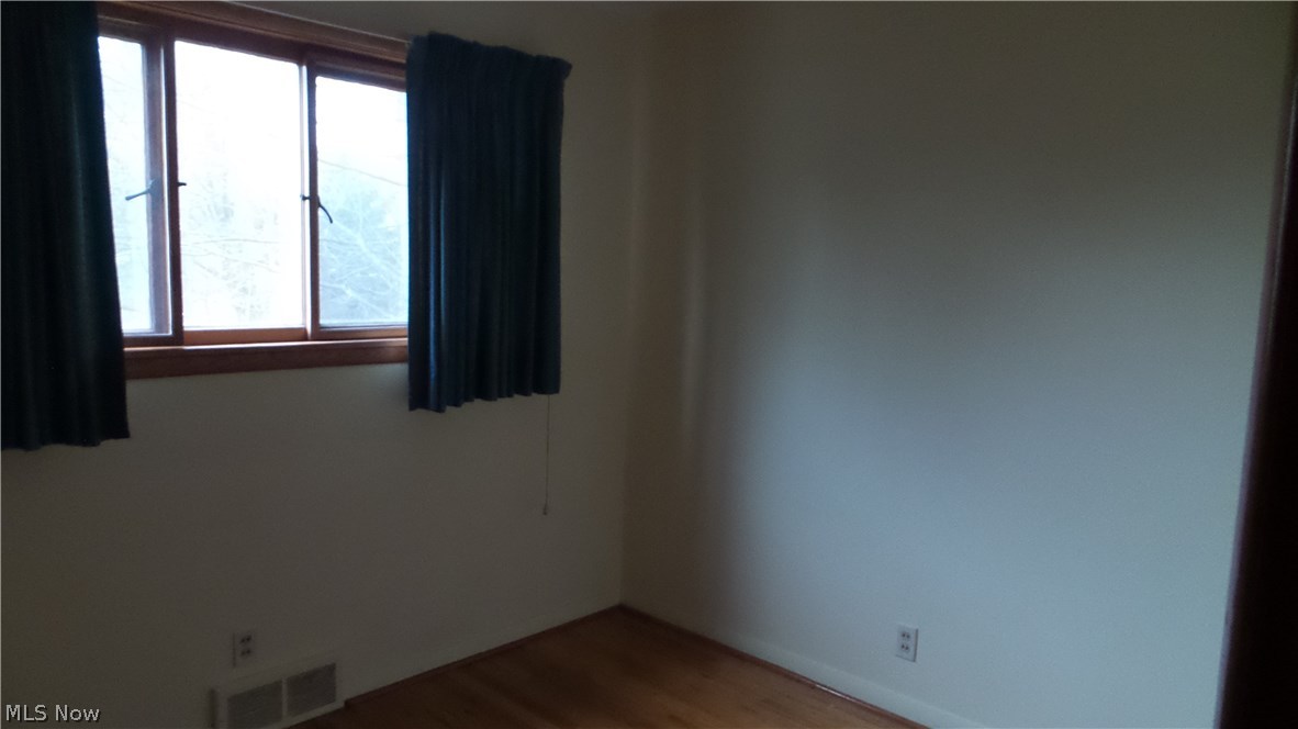 2154 Green Road Madison, OH 44057 - Photo 11 of 13 Gallery Image 11
