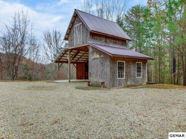 4357 Wilhite Road Cosby, TN 37722 - Photo 21 of 35 Gallery Image 21