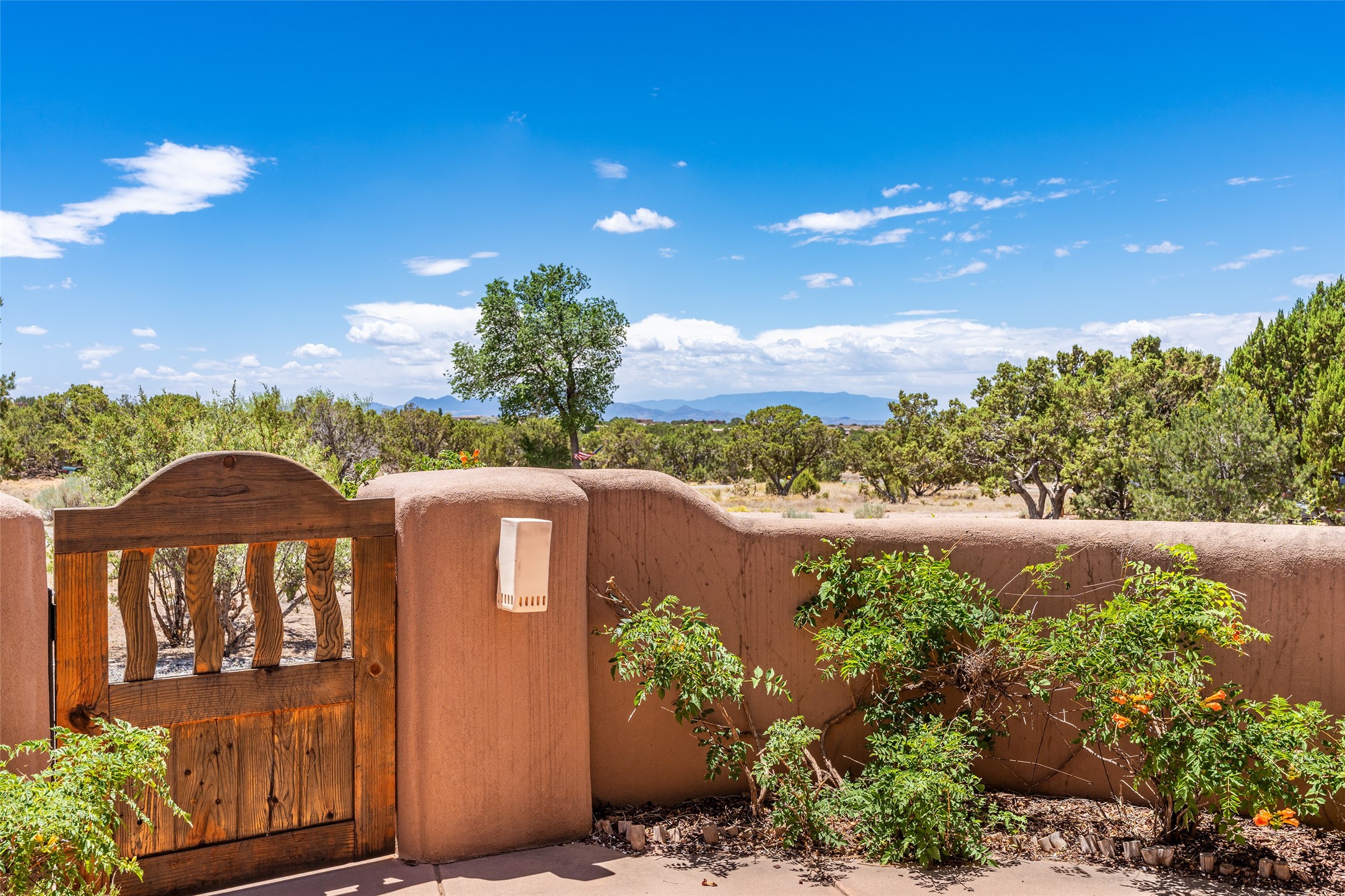 56 Balsa Road Santa Fe, NM 87508 - Photo 5 of 50 Ortiz Mountains