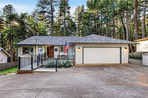 $299,500 | 14677 Bridgeport Circle, Magalia, CA 95954