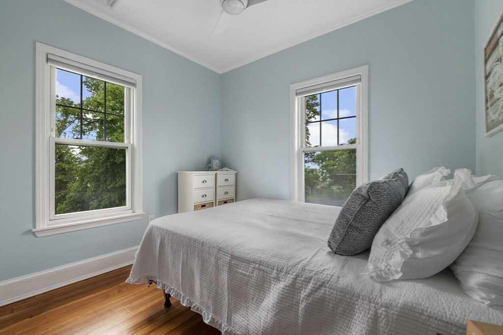 21 Little Nahant Road Nahant, MA 01908 - Photo 23 of 35