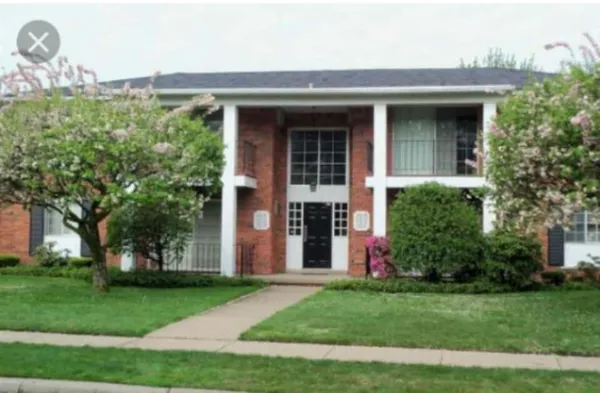 $97,500 | 22039 East 11 Mile Road, Unit 20, St. Clair Shores, MI 48081