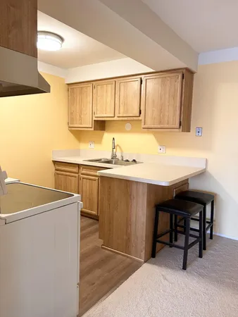 $97,500 | 22039 East 11 Mile Road, Unit 20, St. Clair Shores, MI 48081