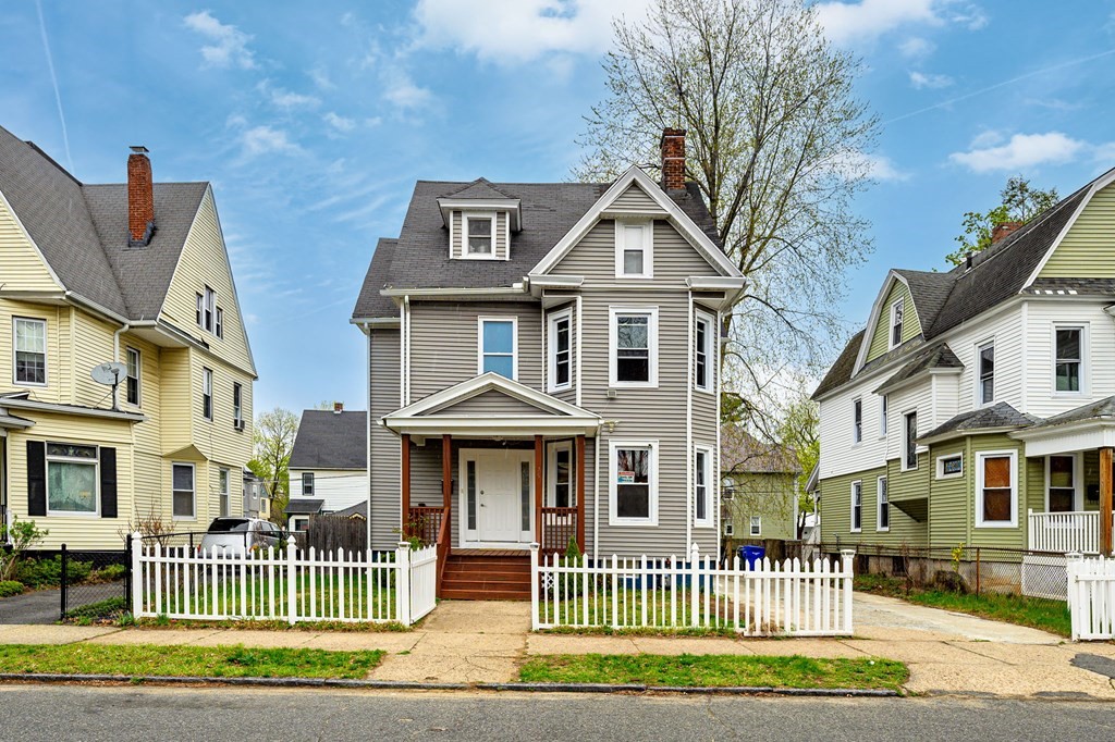 75 Montrose Street Springfield, MA 01109 - Photo 1 of 42 Gallery Image 1