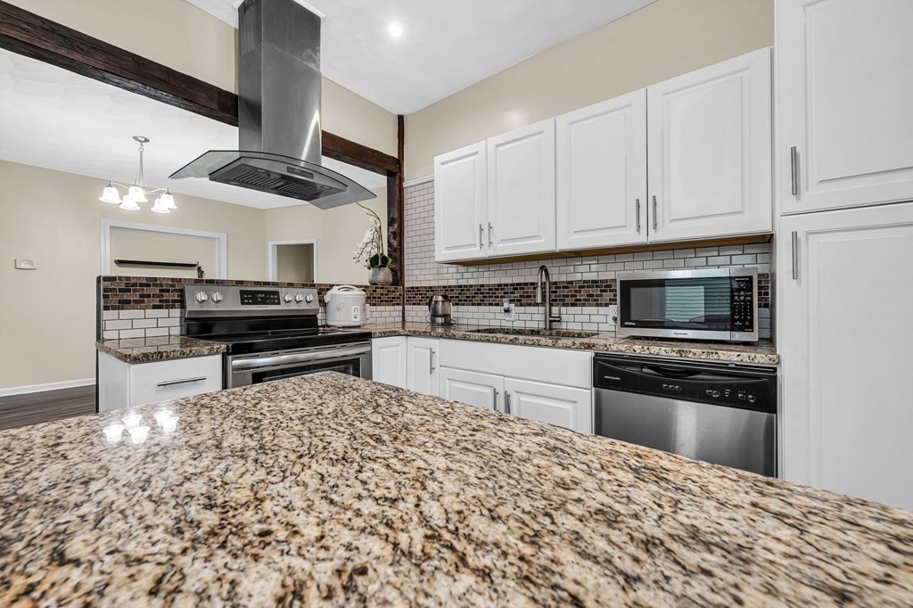 75 Montrose Street Springfield, MA 01109 - Photo 13 of 42 Gallery Image 13
