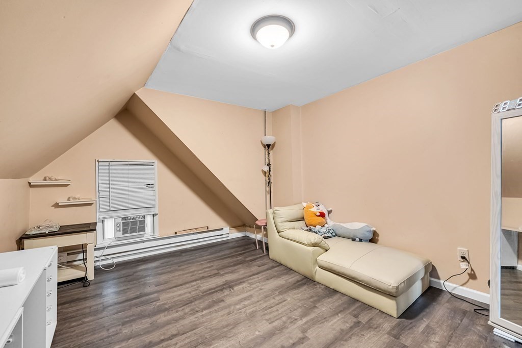 75 Montrose Street Springfield, MA 01109 - Photo 33 of 42 Gallery Image 33