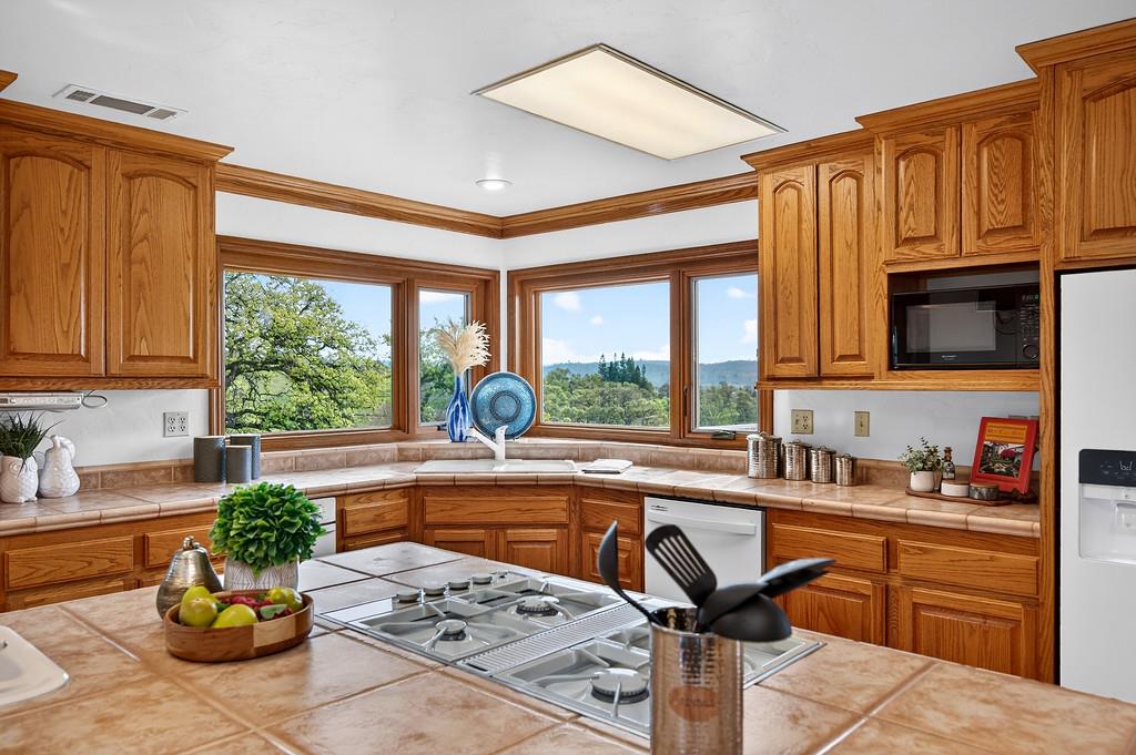 7730 McCourtney Road Lincoln, CA 95648 - Photo 26 of 99