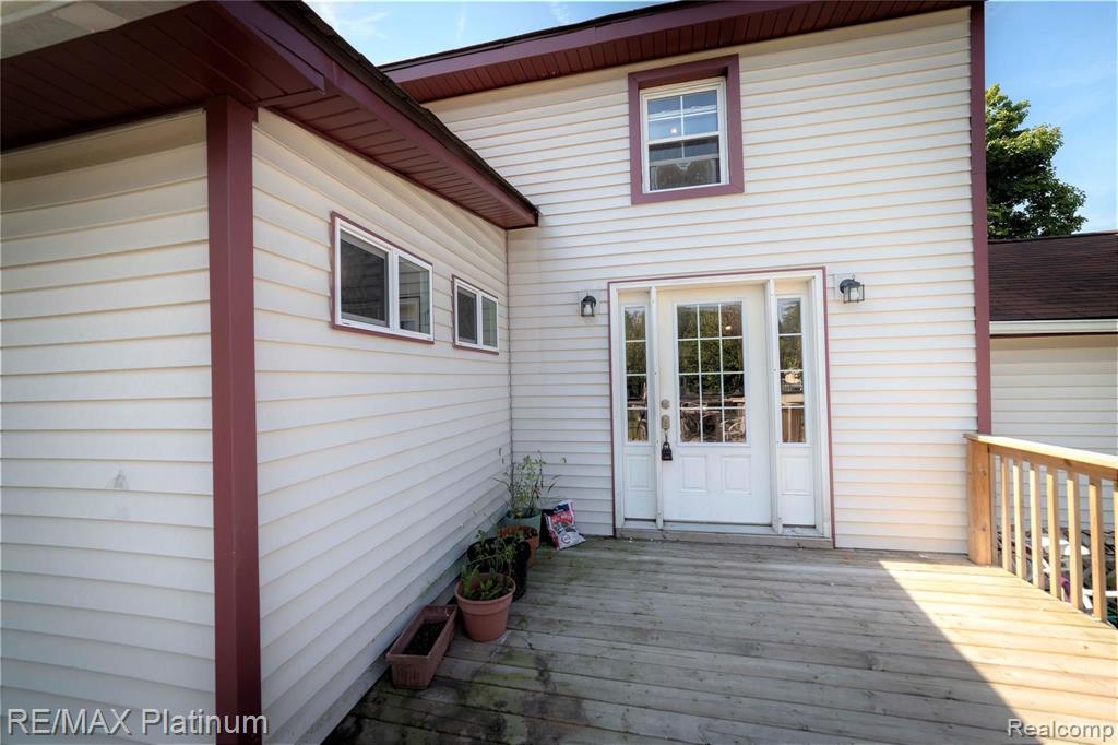 502 Maple Street Byron, MI 48418 - Photo 3 of 16 Gallery Image 3