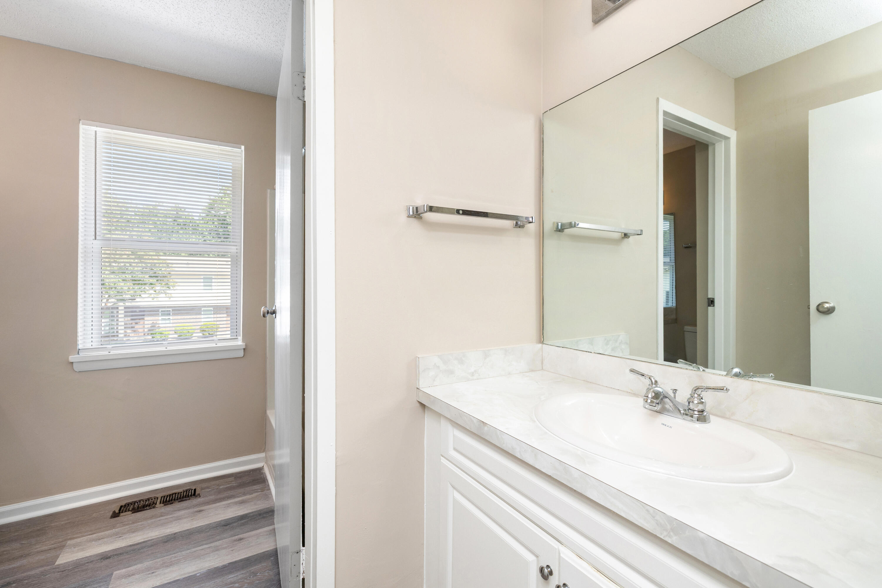 1121 Alice Drive, Unit 8 Sumter, SC 29150 - Photo 21 of 28 24