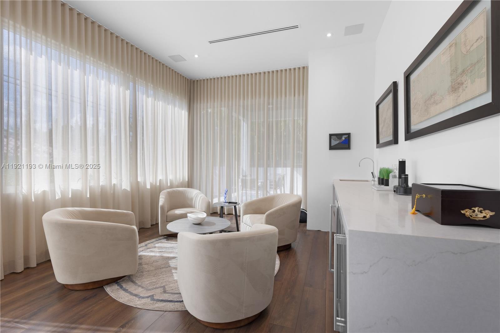 2420 Southwest 24th Street Miami, FL 33145 - Photo 14 of 53