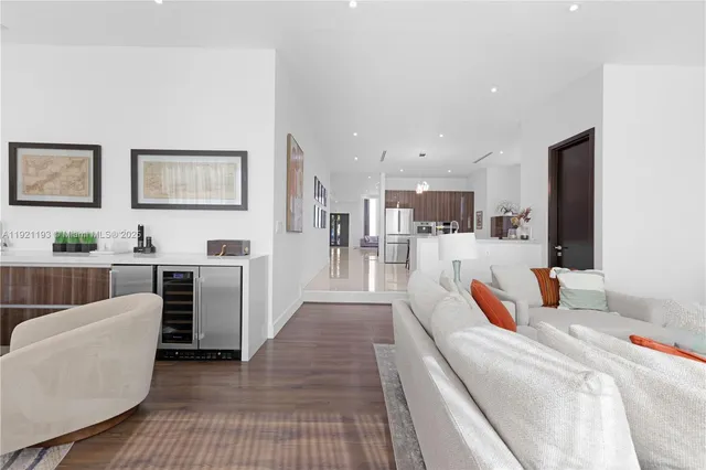 $2,680,000 | 2420 Southwest 24th Street, Miami, FL 33145