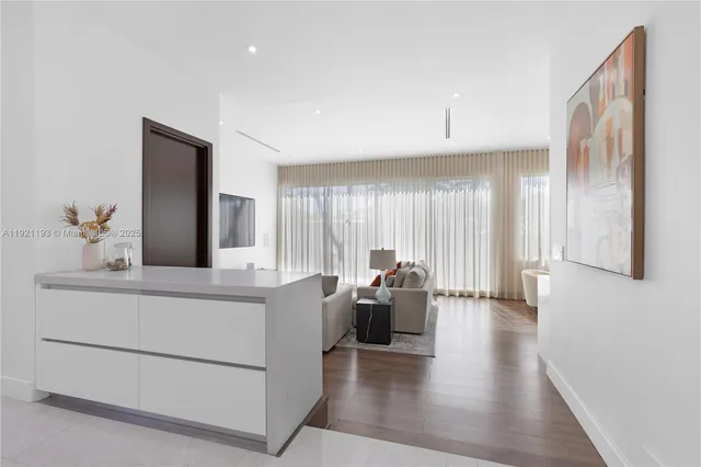 $2,680,000 | 2420 Southwest 24th Street, Miami, FL 33145