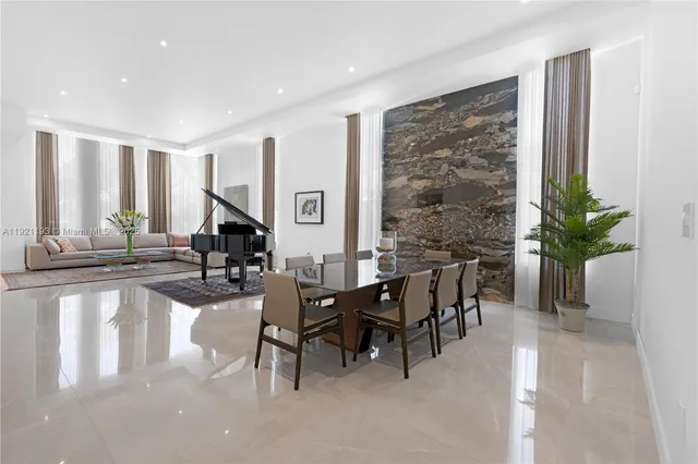 $2,680,000 | 2420 Southwest 24th Street, Miami, FL 33145