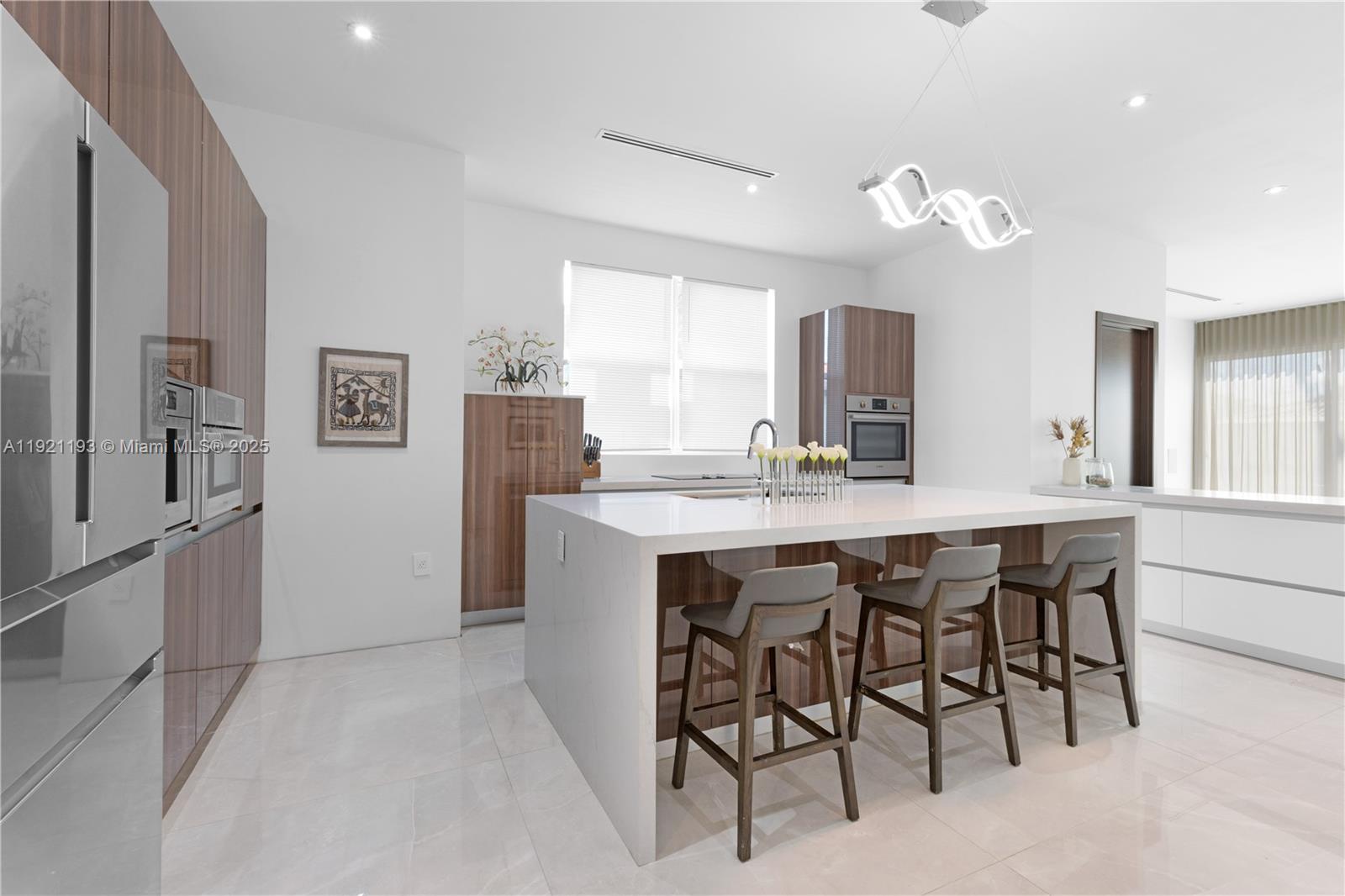 2420 Southwest 24th Street Miami, FL 33145 - Photo 24 of 53