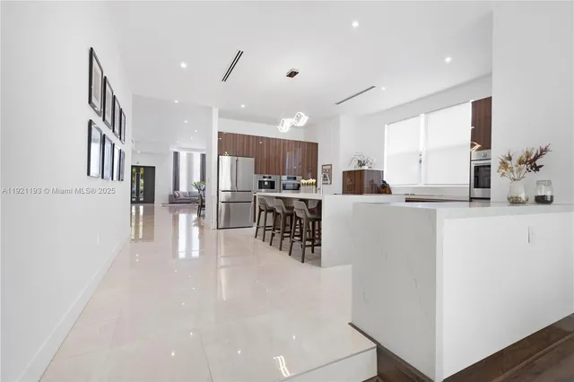 $2,680,000 | 2420 Southwest 24th Street, Miami, FL 33145