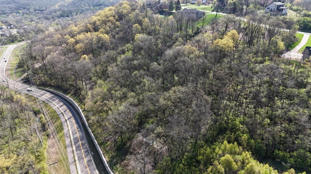 2139 Bromley-Crescent Springs Road Fort Mitchell, KY 41017 - Photo 7 of 11