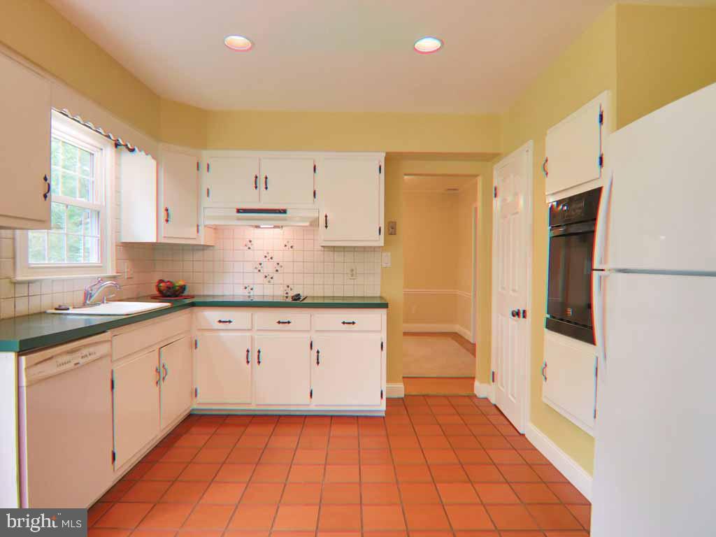 413 Valley View Road Langhorne, PA 19047 - Photo 11 of 40 Gallery Image 11