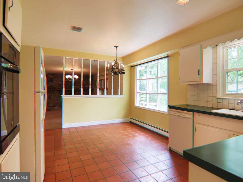 413 Valley View Road Langhorne, PA 19047 - Photo 14 of 40 Gallery Image 14