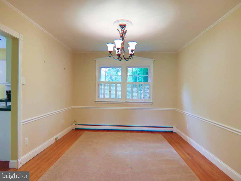 413 Valley View Road Langhorne, PA 19047 - Photo 8 of 40 Gallery Image 8