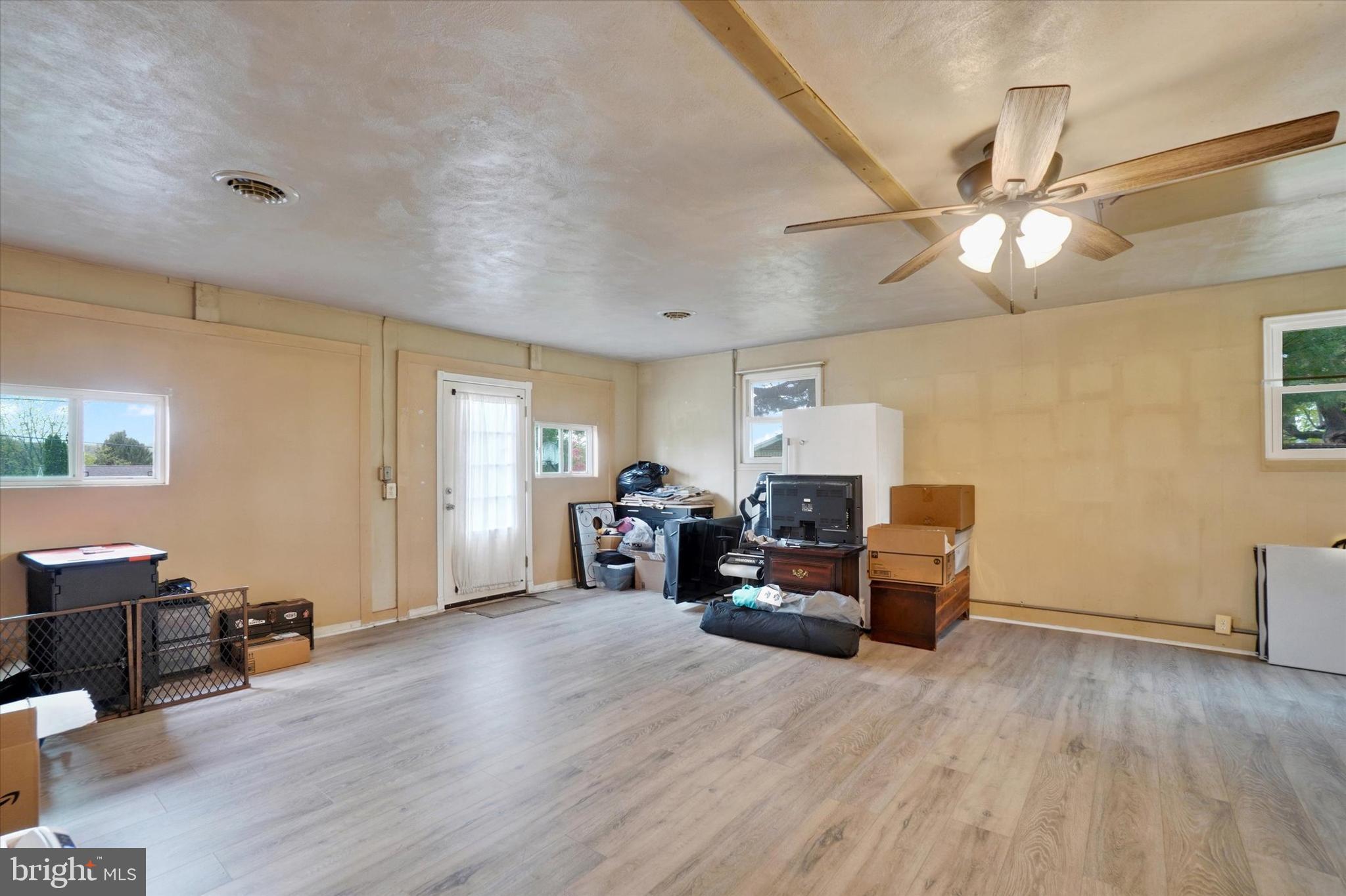 4683 East Prospect Road York, PA 17406 - Photo 18 of 28 Gallery Image 18