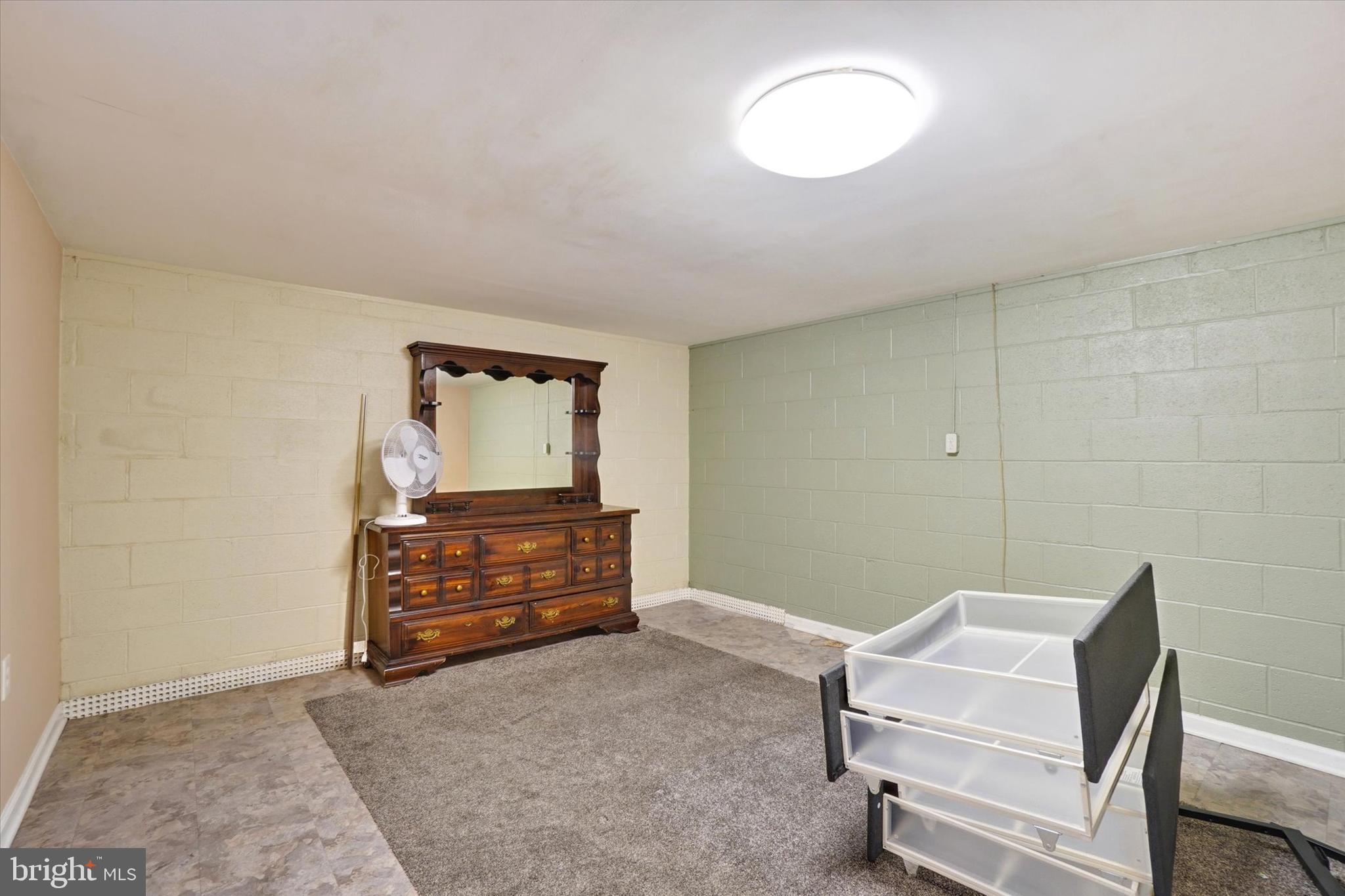 4683 East Prospect Road York, PA 17406 - Photo 19 of 28 Gallery Image 19