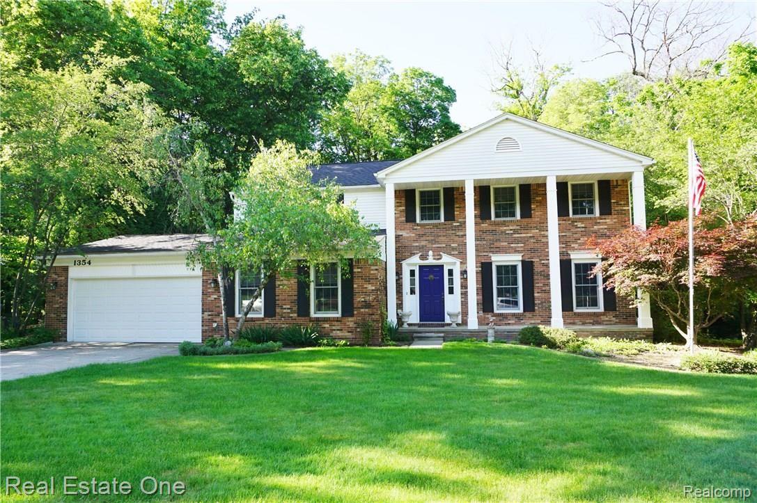 1354 Hathaway Rising Rochester, MI 48306 - Photo 1 of 30 DSC03566.JPG