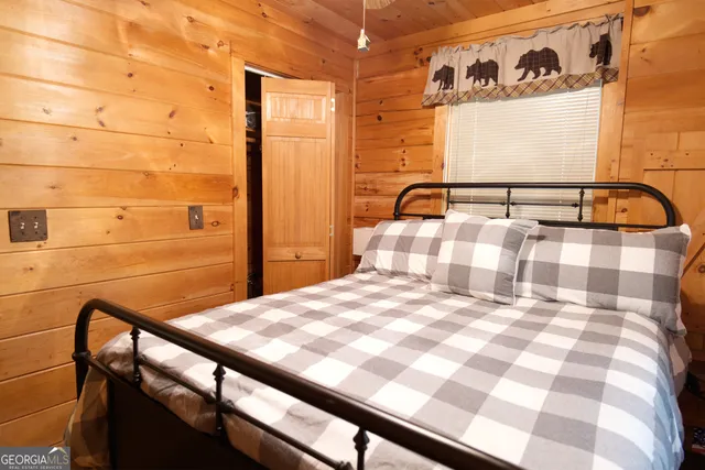 $330,000 | 170 Ashley Drive, McCaysville, GA 30555