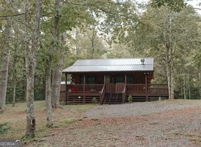 a view of house with a outdoor space