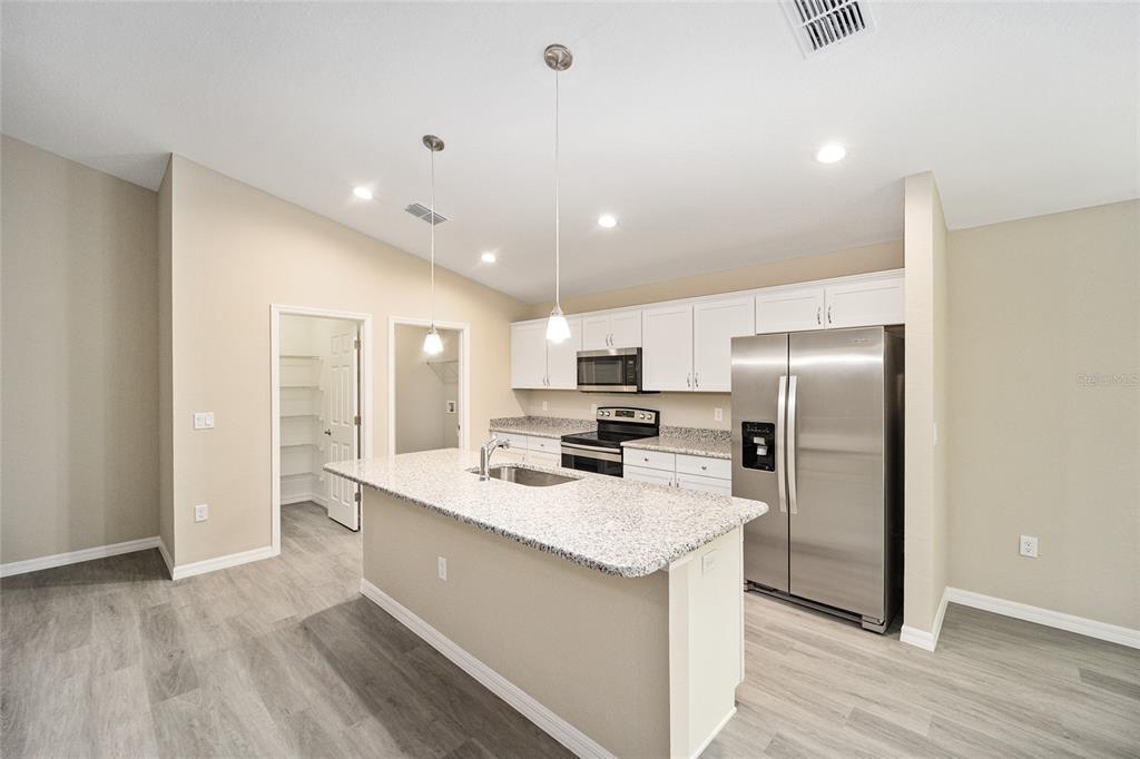 19396 Southwest 101st Place Road Dunnellon, FL 34432 - Photo 14 of 36 Gallery Image 14