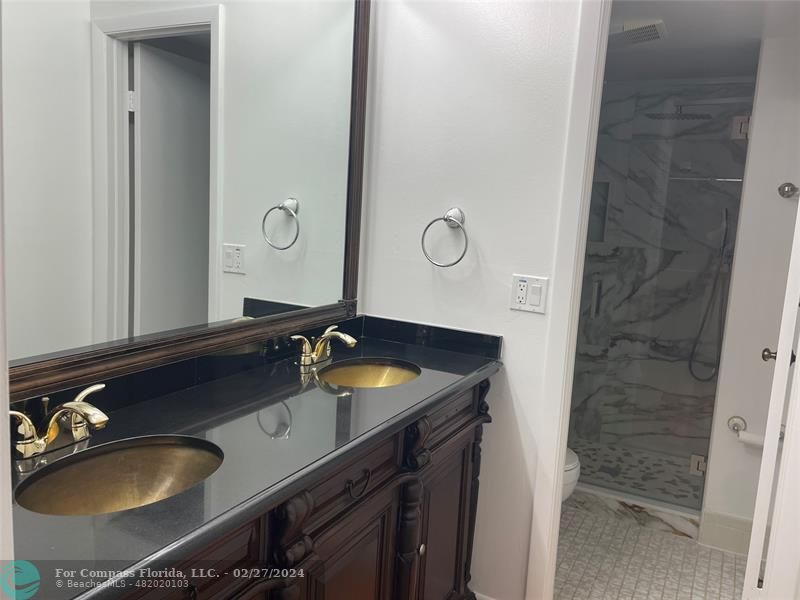 2059 Southwest 15th St Unit 221